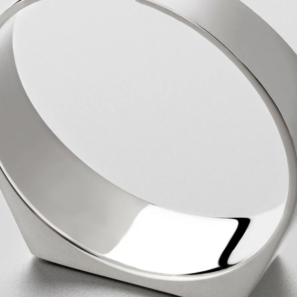 "Orus" ring